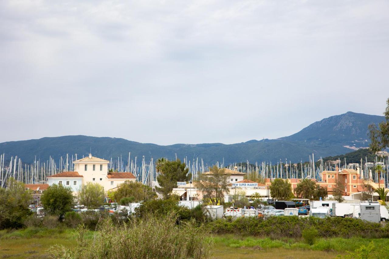 Konstantino'S Corfu Marina View Apartment Kontokali Buitenkant foto